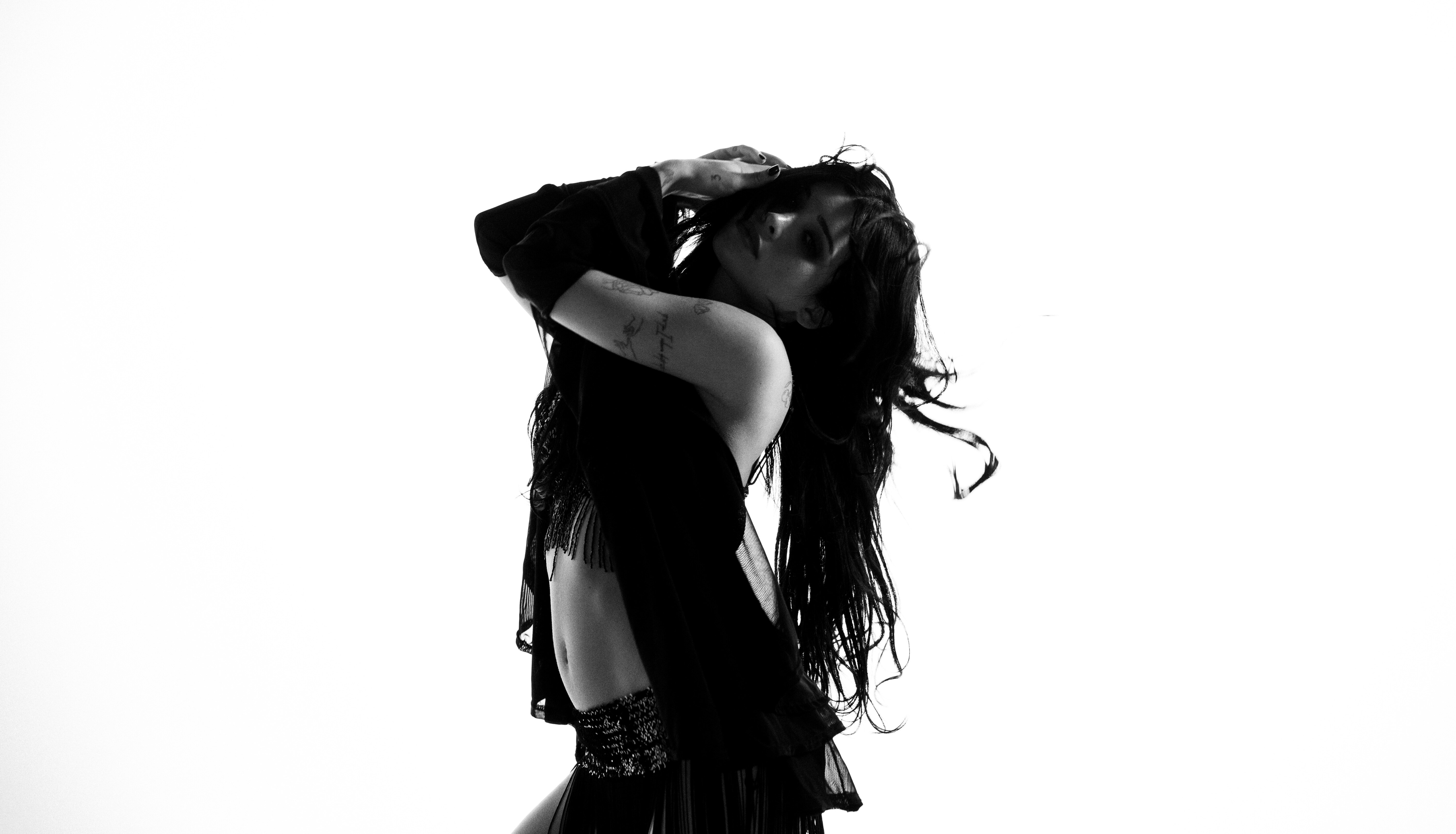 Nessa Barrett